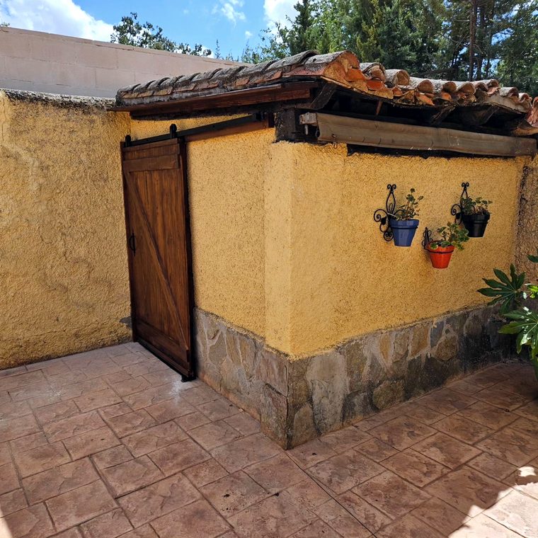 Exterior — trabajo de Emonfer Ebanistería